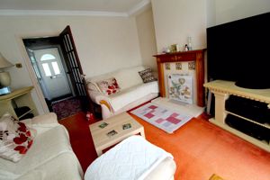 Living Room- click for photo gallery